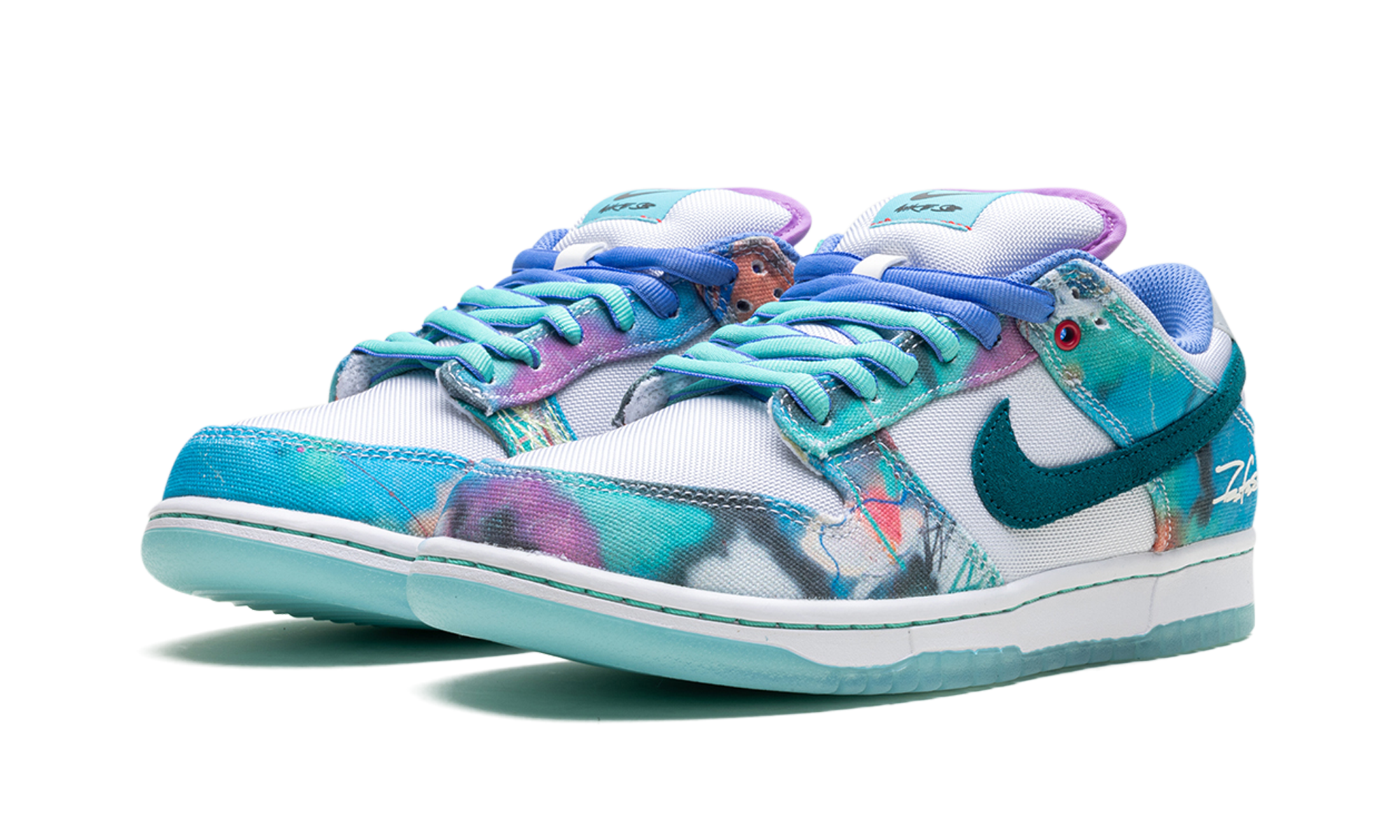 Dunk Low SB "Futura Laboratories - Bleached Aqua"