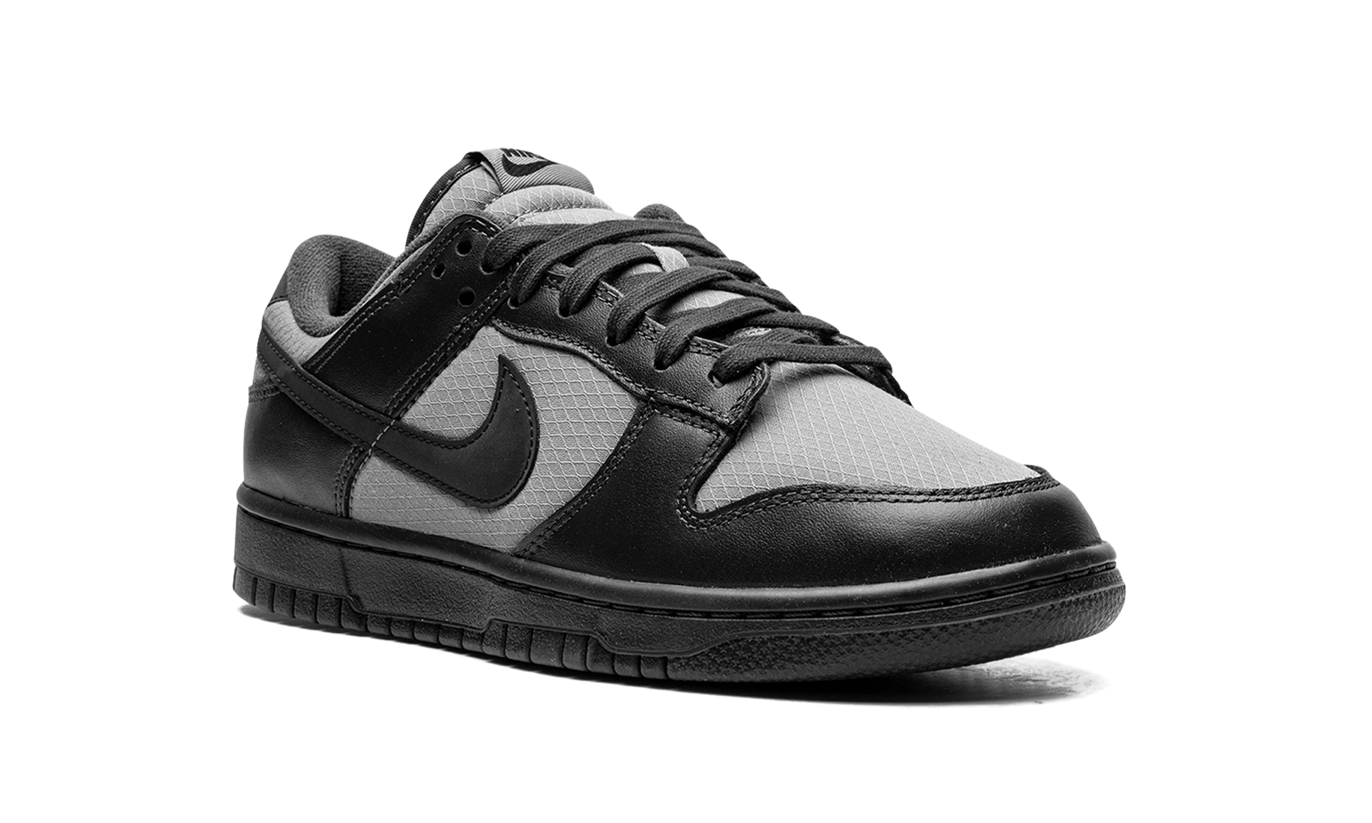 Dunk Low Retro SE "Off Noir Smoke Grey"