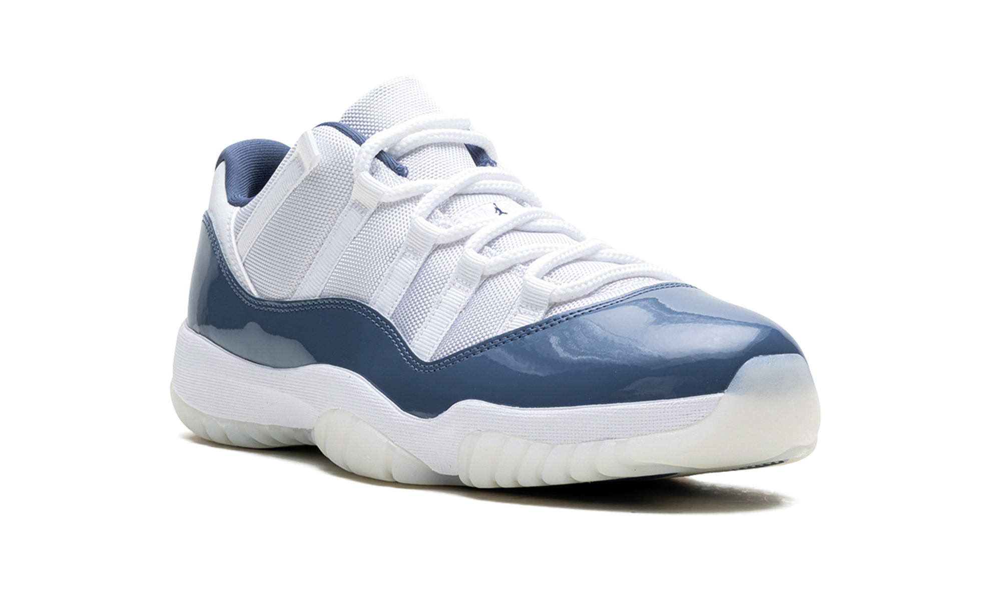 Jordan 11 Retro Low "Diffused Blue"
