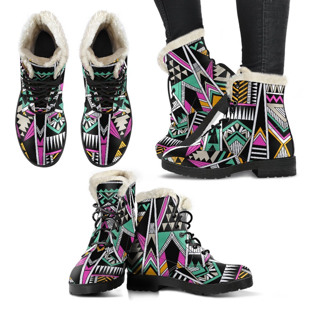 Groovy Vibes: Vintage Tribal Aztec Pattern Faux Fur Leather Boots for Hipsters - 2