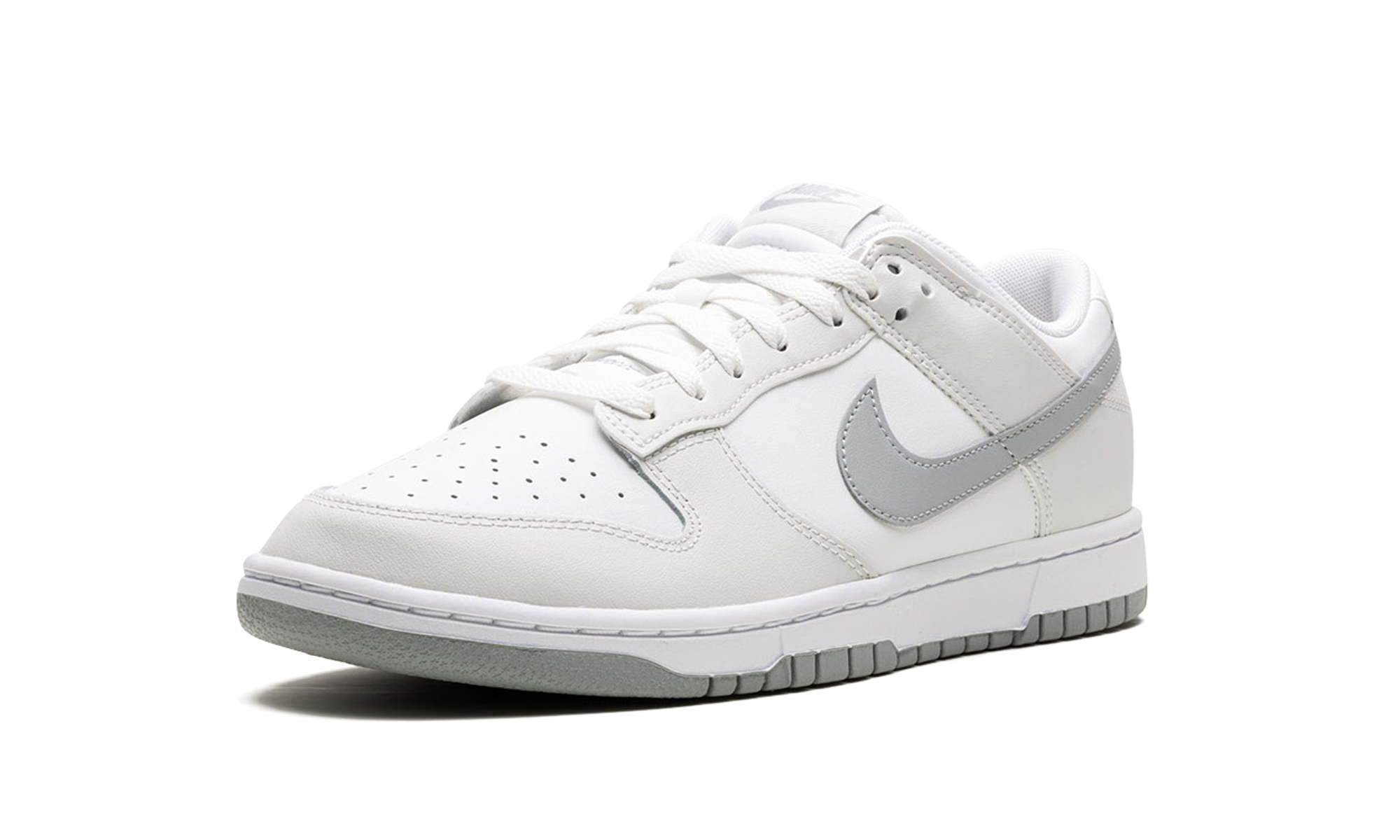 Dunk Low Retro "Summit White Light Smoke Grey"